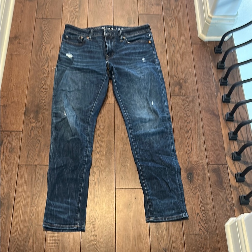 American Eagle Outfitters Blue Straight Jeans with Distressed Details